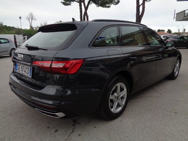 AUDI A4 usata, con Alzacristalli elettrici