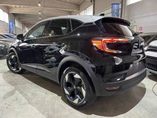 RENAULT Captur usata, con Autoradio