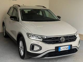 VOLKSWAGEN T-Roc usata, con Airbag
