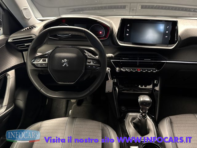 PEUGEOT 2008 usata, con Climatizzatore