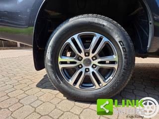 FORD Ranger usata, con Specchietti laterali elettrici