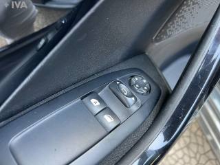 PEUGEOT 208 usata 13