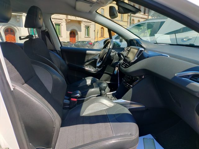 PEUGEOT 2008 usata, con USB