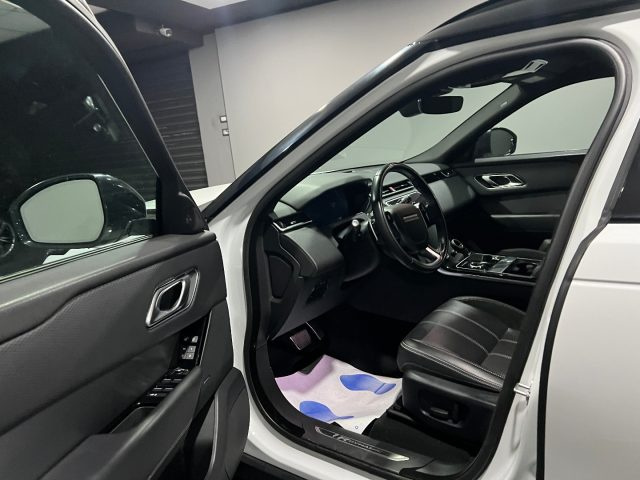 LAND ROVER Range Rover Velar usata, con Autoradio