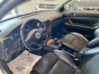 VOLKSWAGEN Passat usata, con Autoradio