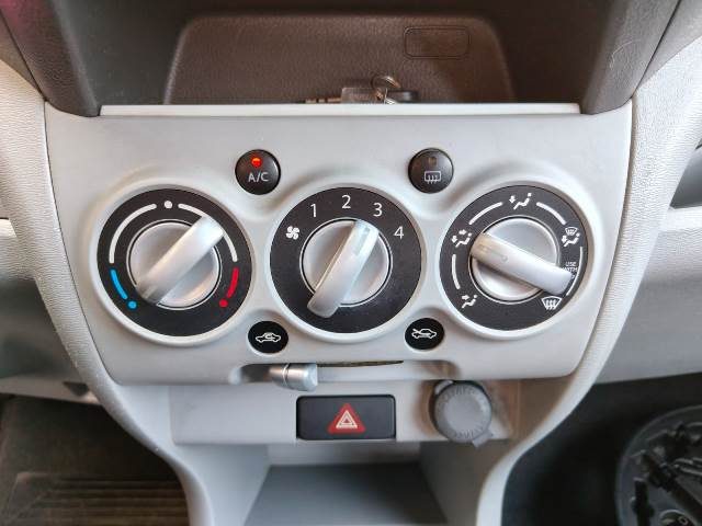 NISSAN Pixo usata, con Chiusura centralizzata