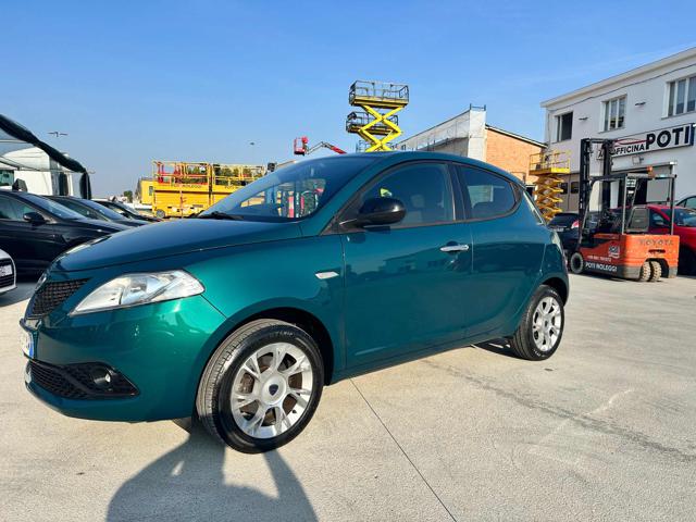 LANCIA Ypsilon usata, con ABS