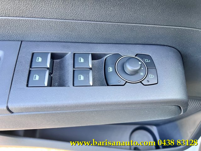 FORD Tourneo Courier usata, con Chiusura centralizzata