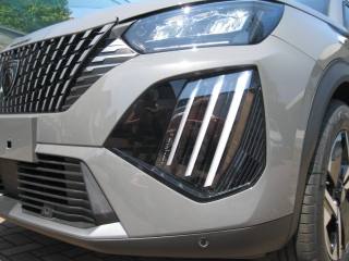 PEUGEOT 2008 usata, con Airbag laterali