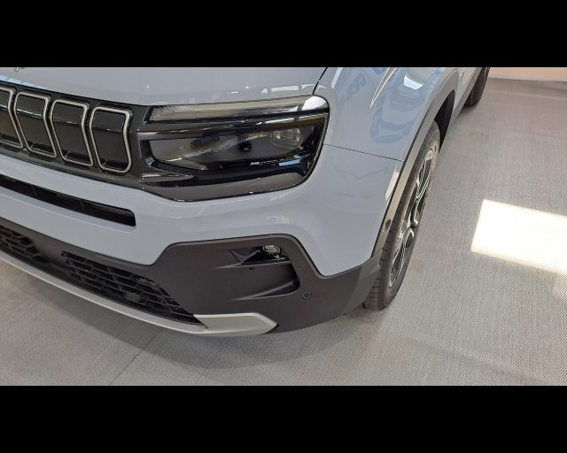 JEEP Avenger usata 33