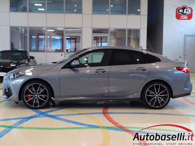 BMW 218 usata, con USB