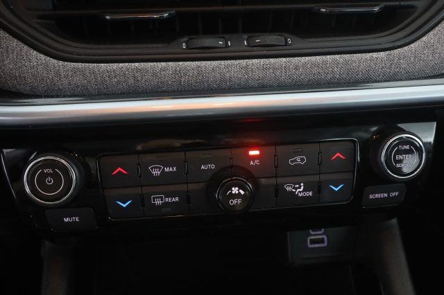 JEEP Compass usata 11