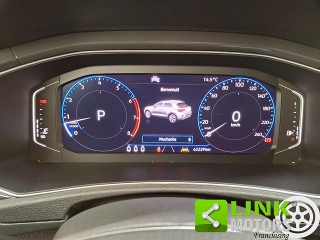 VOLKSWAGEN T-Roc usata, con Autoradio