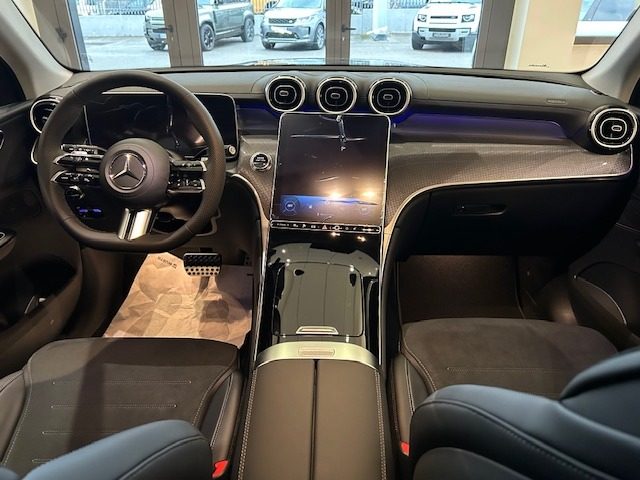 MERCEDES-BENZ GLC 300 usata, con Autoradio