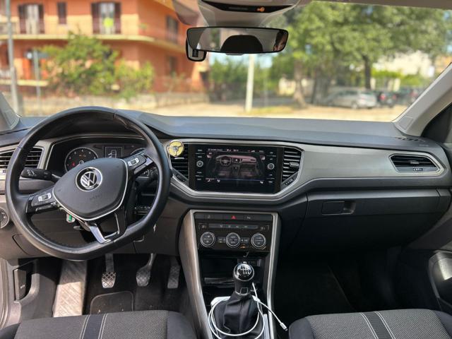 VOLKSWAGEN T-Roc usata, con Autoradio