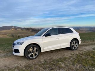 AUDI Q5 40 TDI quattro S tronic S line Plus