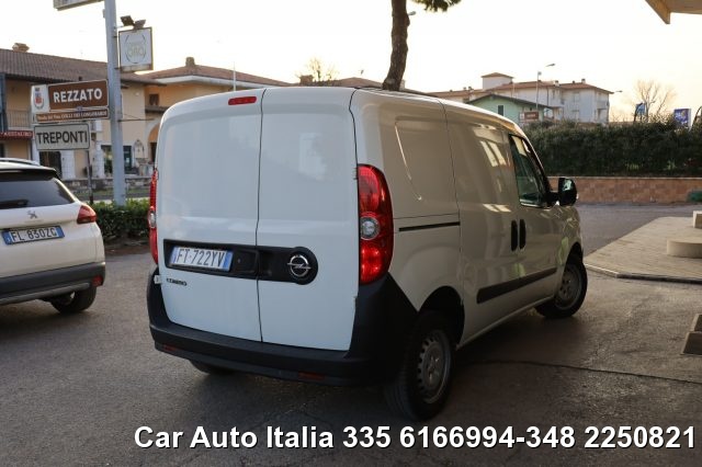 OPEL Combo usata 51