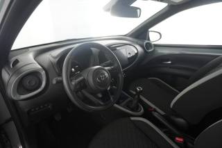 TOYOTA Aygo X usata 7