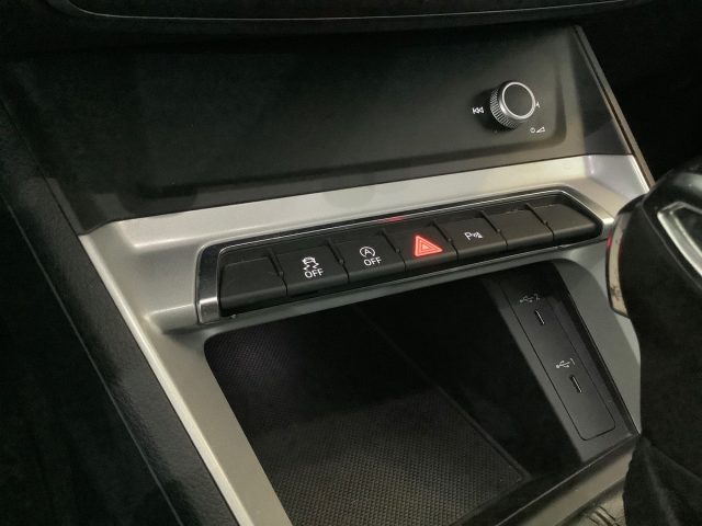 AUDI Q3 usata, con Specchietti laterali elettrici
