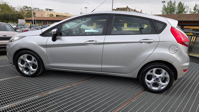FORD Fiesta usata, con ABS