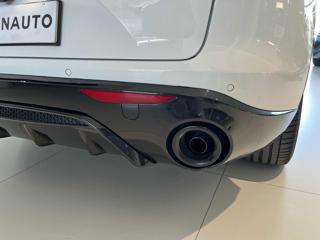 ALFA ROMEO Stelvio usata, con Leve al volante