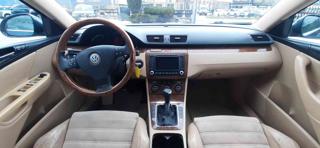VOLKSWAGEN Passat usata 18