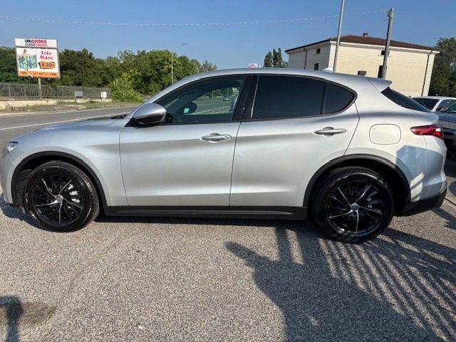 ALFA ROMEO Stelvio usata, con Climatizzatore