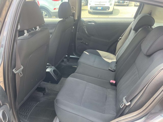 ALFA ROMEO 147 usata, con Autoradio