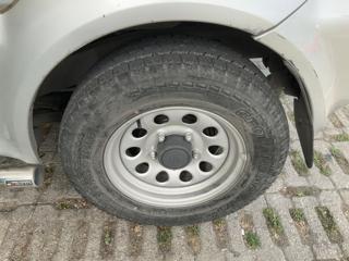 SUZUKI Jimny usata, con Servosterzo