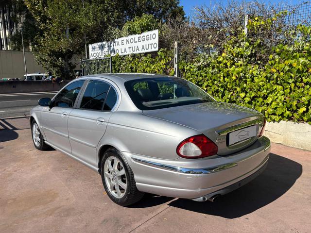 JAGUAR X-Type usata, con Autoradio