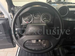 LAND ROVER Defender usata 11