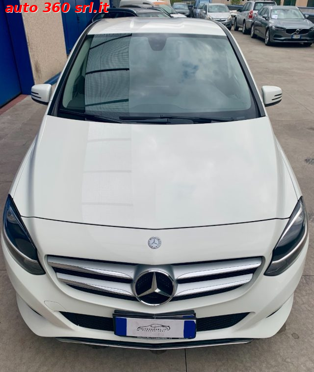 MERCEDES-BENZ B 200 usata, con Airbag