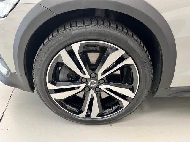 VOLVO V60 Cross Country usata, con Alzacristalli elettrici