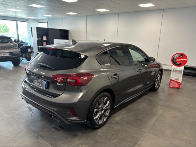 FORD Focus usata, con Bluetooth