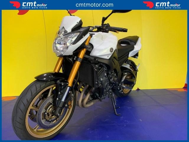 YAMAHA FZ8 usata 3