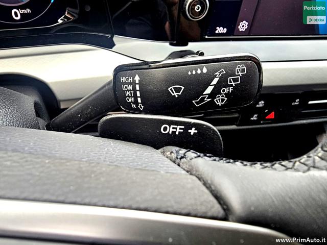 VOLKSWAGEN Golf usata, con Park Distance Control