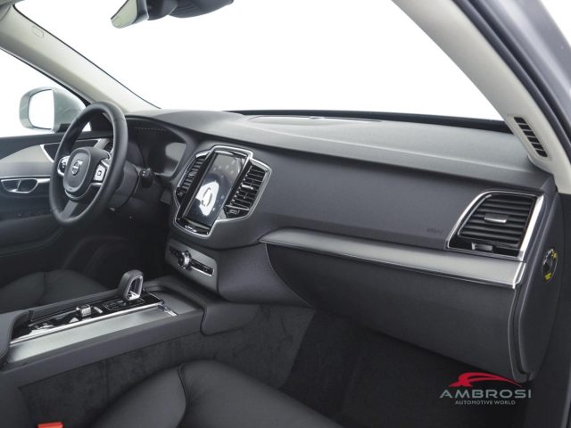 VOLVO XC90 usata 11