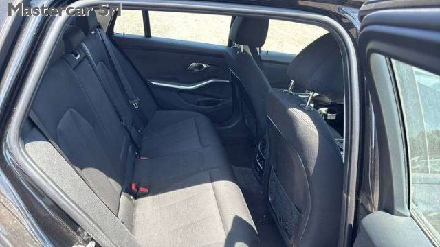 BMW 320 usata, con Autoradio