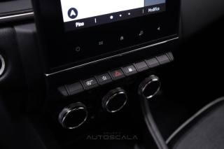 RENAULT Captur usata, con Vetri oscurati