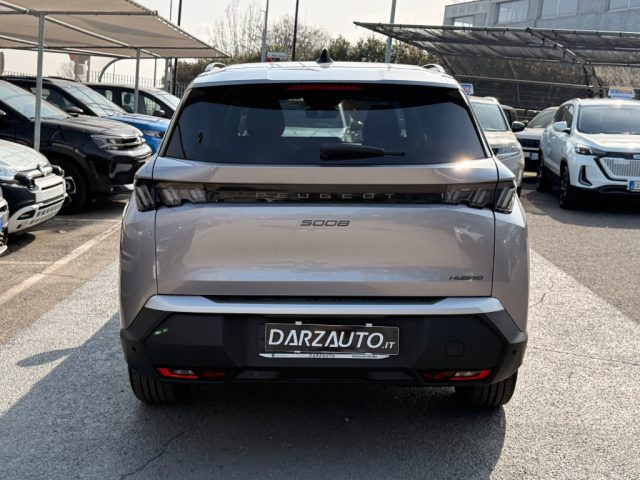 PEUGEOT 5008 usata, con Autoradio digitale