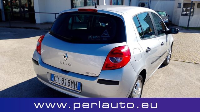 RENAULT Clio usata, con Airbag Passeggero