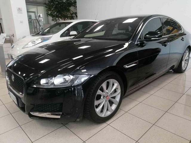 JAGUAR XF usata, con ABS