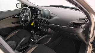 FIAT Tipo usata, con Sensori di parcheggio posteriori