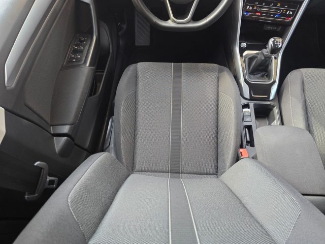 VOLKSWAGEN T-Roc usata 31