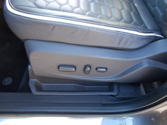 FORD Kuga usata, con Fari Xenon