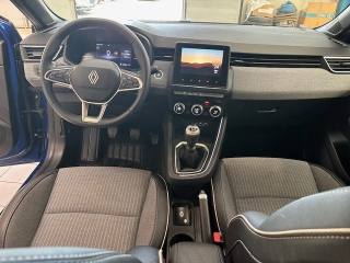 RENAULT Clio usata, con Fari LED