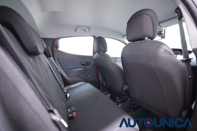 LANCIA Ypsilon usata 42
