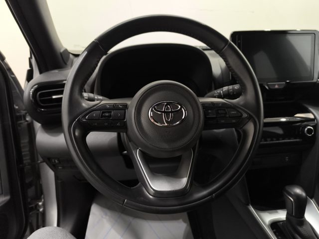 TOYOTA Yaris Cross usata, con ESP