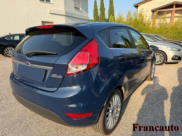FORD Fiesta usata, con Alzacristalli elettrici