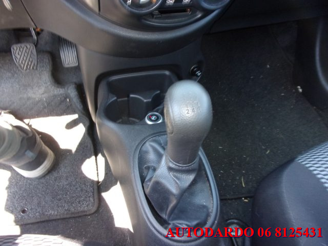 NISSAN Micra usata, con Servosterzo